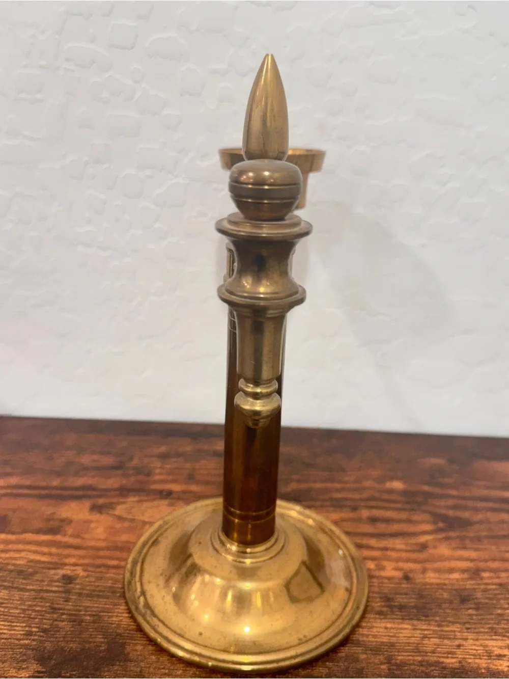 Vintage Brass Single-Arm Candle Holder - Polished Gold Tone Finish
